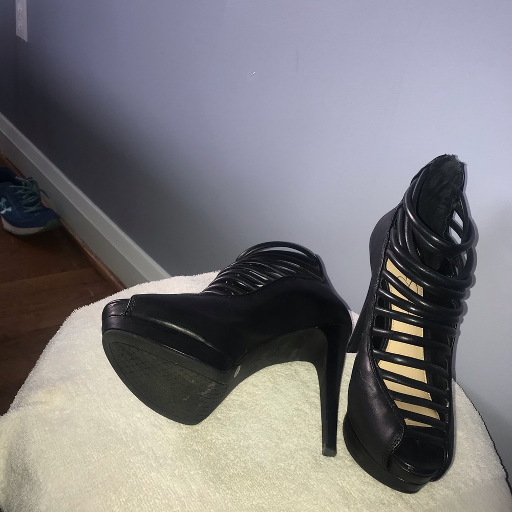 Never worn